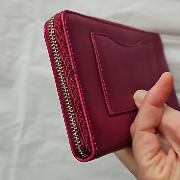 Coach Wristlet Clutch Wine Color EUC - Picture 7 of 8